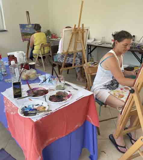 Nastajanje slike po plasteh in klasična gradnja oljne slike v strokovno vodeni poletni slikarski delavnici, Podgorje, 2026.